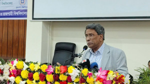 গণভোট জবাবদিহিমূলক রাষ্ট্র গঠনের সুযোগ এনে দিয়েছে: আলী রীয়াজ