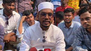 হাতিয়ায় এমপি হান্নান মাসউদের গাড়িবহরে হামলার অভিযোগ