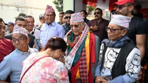 নেপালে ফের সরকার গঠনের আশা ক্ষমতাচ্যুত প্রধানমন্ত্রী অলির