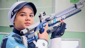 শুটার কলিকে এক বছরের জন্য বহিস্কার