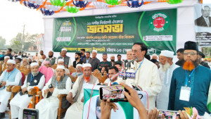 বিএনপি ক্ষমতায় গেলে চাঁদাবাজি-ব্যাংক লুটে জড়াবে: কর্নেল অলি