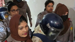 শিশু গৃহকর্মীকে নির্যাতনের দায় স্বীকার, বিমানের সাবেক এমডির স্ত্রী কারাগারে
