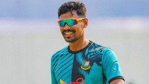 সাড়ে ৬ কোটি রুপিতে লাহোরে মুস্তাফিজ