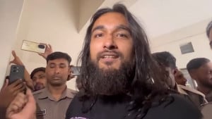জামিন পেয়ে নোবেল বললেন, ‘মানুষ মাত্রই ভুল’