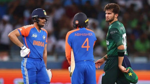 বয়কটের সিদ্ধান্ত প্রত্যাহার, ভারতের বিপক্ষে খেলতে রাজি পাকিস্তান