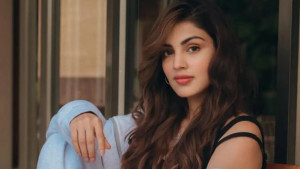 ছয় বছর পরে পর্দায় ফিরছেন রিয়া