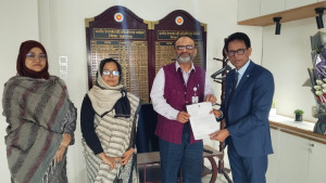 পদত্যাগপত্র জমা দিলেন ঢাকা বিশ্ববিদ্যালয় উপাচার্য 