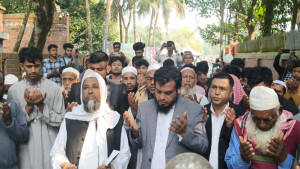 বঙ্গবন্ধুর সমাধিতে শ্রদ্ধা জানিয়ে প্রচারণা শুরু সাবেক বিএনপি নেতার