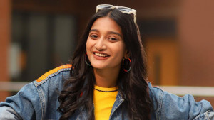 সত্তরের দশকের প্রেমের গল্পে নিদ্রা নেহা
