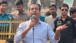 দাবি আদায় না হওয়া পর্যন্ত কর্মসূচি চালিয়ে যাব: ছাত্রদল সভাপতি রাকিব