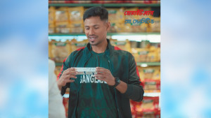 স্কয়ার নিয়ে এলো সুলভ মূল্যে প্রো সেনসিটিভ টুথপেস্ট হোয়াইট প্লাস