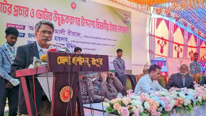 গণভোটে ‘হ্যাঁ’ ভোট দিলে তরুণরা বৈষম্যহীন বাংলাদেশ পাবে: আলী রীয়াজ