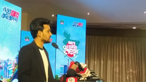 আমরা বাস্তবায়নযোগ্য প্রতিশ্রুতি দেব, অবাস্তব কথা বলতে চাই না: আসিফ মাহমুদ