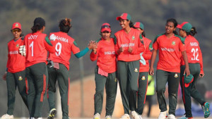 টানা চার জয়ে সুপার সিক্সে জ্যোতিরা