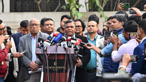 দল রেডি আছে, শ্রীলঙ্কায় খেলার লড়াই চালিয়ে যাবো: বুলবুল
