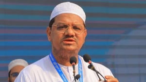 লেভেল প্লেয়িং ফিল্ড সন্তোষজনক নয়: চরমোনাই পীর