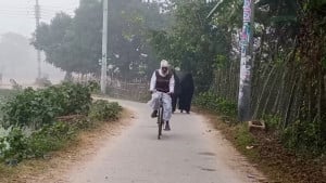 চুয়াডাঙ্গায় তীব্র শীতে বিপর্যস্ত জনজীবন