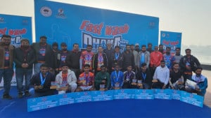 ‘ফাস্ট ওয়াশ ঢাকা ম্যানস হাফ ম্যারাথন’ অনুষ্ঠিত