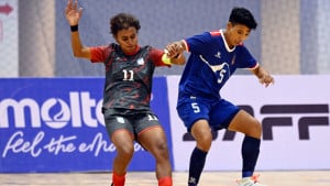 ফুটসালে নেপালকে ৩ গোলে হারাল সাবিনারা 
