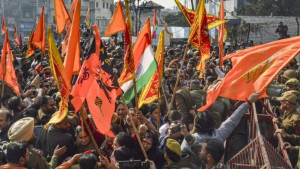 ভারতের কাশ্মীরে বিক্ষোভের মুখে মেডিকেল কলেজ বন্ধ ঘোষণা