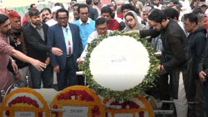 এফডিসিতে নায়ক জাভেদকে শেষ বিদায় জানালেন শিল্পী-সহকর্মীরা