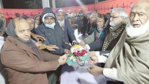 গ্রেপ্তার এড়াতে বিএনপিতে যোগ দিলেন শতাধিক আ.লীগ নেতাকর্মী