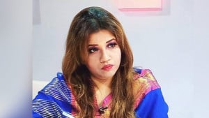 নির্বাচনের আগে যুক্তরাষ্ট্রের নাগরিকত্ব ছেড়েছেন শামা ওবায়েদ
