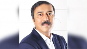 সুতা আমদানি বিতর্কের সহজ  সমাধান হতে পারে তুলা চাষ