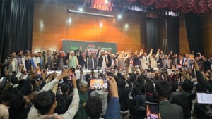 চরমোনাই জোটে না এলে দাঁড়িপাল্লা লড়বে ২২৬ আসনে