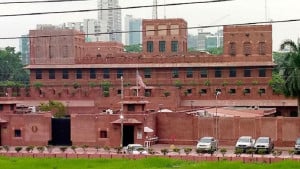 স্থগিতাদেশ শুধু অভিবাসন সংক্রান্ত ভিসার ক্ষেত্রে: মার্কিন দূতাবাস