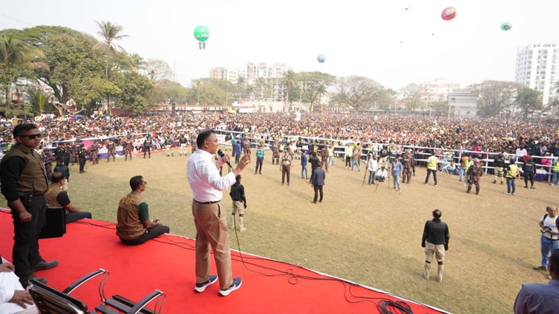  দলমত নির্বিশেষে ফ্যামিলি কার্ড দেওয়ার ঘোষণা দেন তারেক রহমান (ছবি- বিএনপির মিডিয়া সেল)