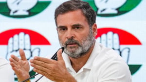 ‘এখনো দুটি দাবি বাকি’, ধর্মেন্দ্র প্রধানের পদত্যাগের পর রাহুল গান্ধী