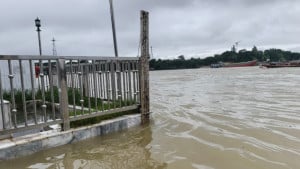 সুনামগঞ্জে দুই নদীর পানি বিপদসীমার ওপরে