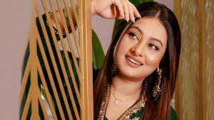 আবেগাপ্লুত পূর্ণিমা বললেন, এমন উপহারে সত্যিই চমকে গেছি