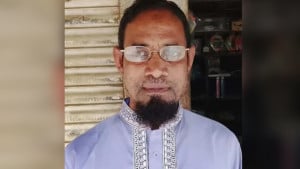 ‘তোর বাবাকে মারতে চাইনি, কয়েকটা ছুরিকাঘাত করেছি কিন্তু মারা গেছে’