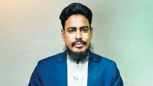 বিএনপির নারী এমপিরা কেন বিরোধী দলের আসনের দায়িত্বে: আখতার হোসেন