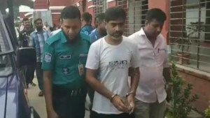শাসন করতে গিয়ে লাঠির আঘাতে মেয়ের মৃত্যু, ভয়ে লাশ গুমের চেষ্টা