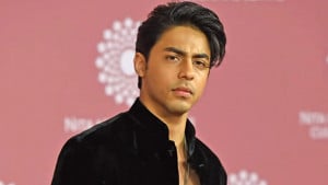 ক্যামেরার সামনে কেন গম্ভীর থাকেন আরিয়ান, জানালেন বন্ধু