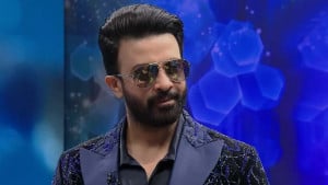 অপু-বুবলীর আগে প্রথম প্রেম, তাকেই বিয়ে করতে চেয়েছিলেন শাকিব