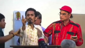জুলাই নিয়ে কবিতা পাঠে হট্টগোল, মঞ্চে বাধার মুখে মোহন রায়হান