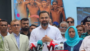 খেলাই পারে জাতিকে এক সুতোয় গাঁথতে: আমিনুল হক 