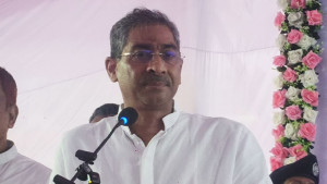 নাগরিক সেবার মান নিয়ে ক্ষোভ প্রকাশ পানিসম্পদমন্ত্রীর