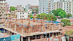 খাসজমিতে মাথা তুলছে নেতার ভবন