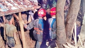 ১৫ ঘণ্টায় রোহিঙ্গা নারী ও শিশুসহ নিহত ১০