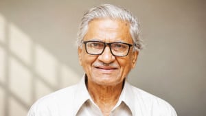 নিঃসঙ্গ মেধাবী