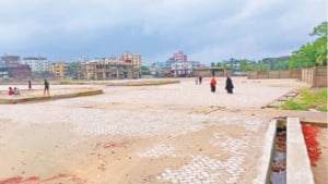 পুকুর-ডোবা ভরাট করে বাস টার্মিনাল