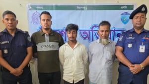 ‘বাবা হাসপাতালে ভর্তি’ বলে শিশু অপহরণ, গ্রেপ্তার ৩