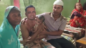 পল্লী বিদ্যুতের বিরুদ্ধে অবহেলার অভিযোগ