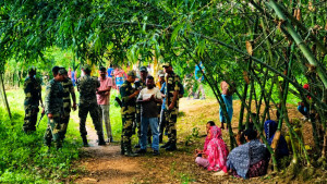 বিরামপুর সীমান্তে ৯ জনকে পুশইনের চেষ্টা, বিজিবির বাধায় ব্যর্থ বিএসএফ