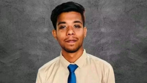 পচা গন্ধের উৎস খুঁজতে গিয়ে মিলল বিশ্ববিদ্যালয় শিক্ষার্থীর অর্ধগলিত মরদেহ